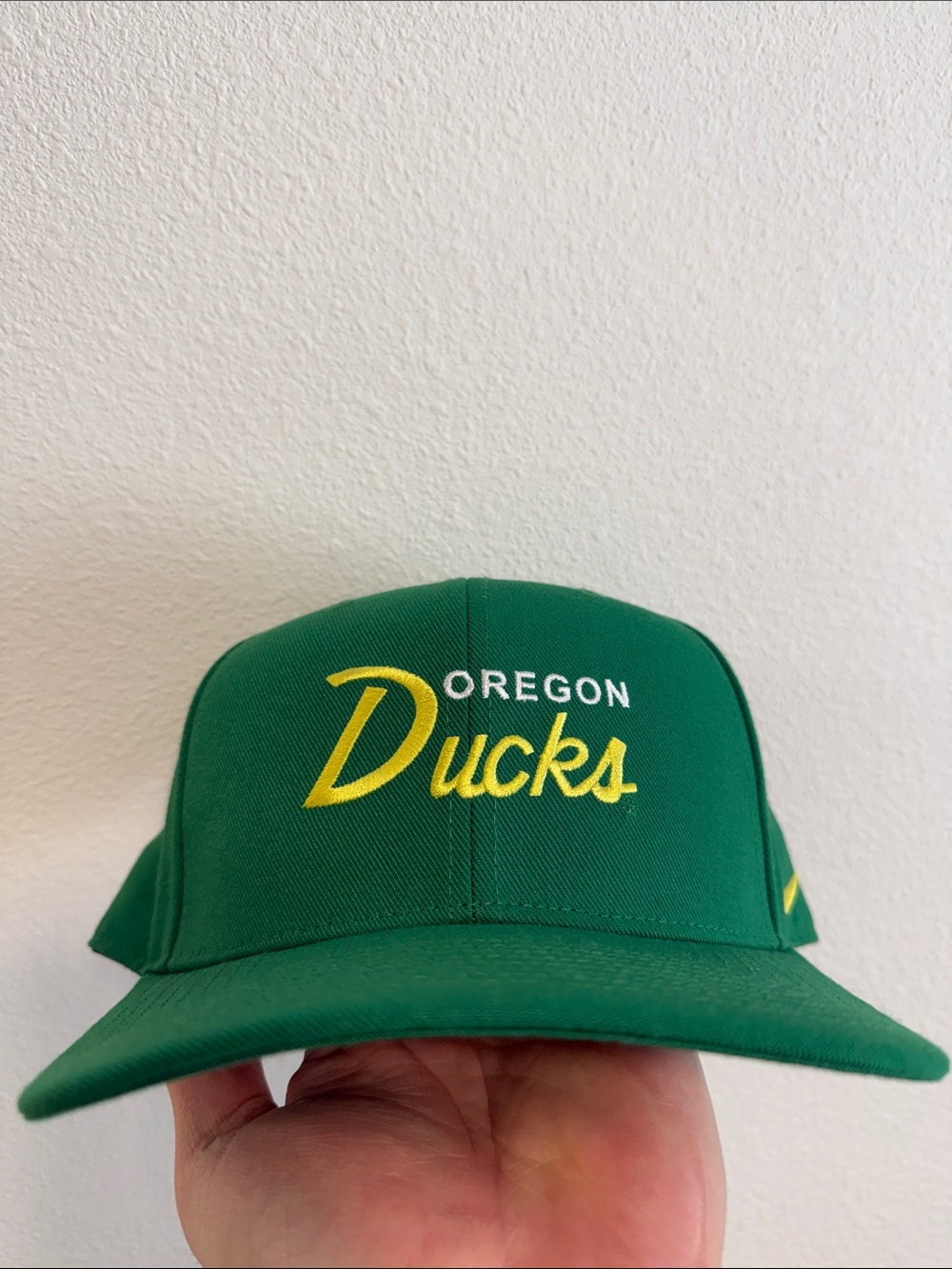 Nike Green and Yellow Oregon Ducks Snapback Hat